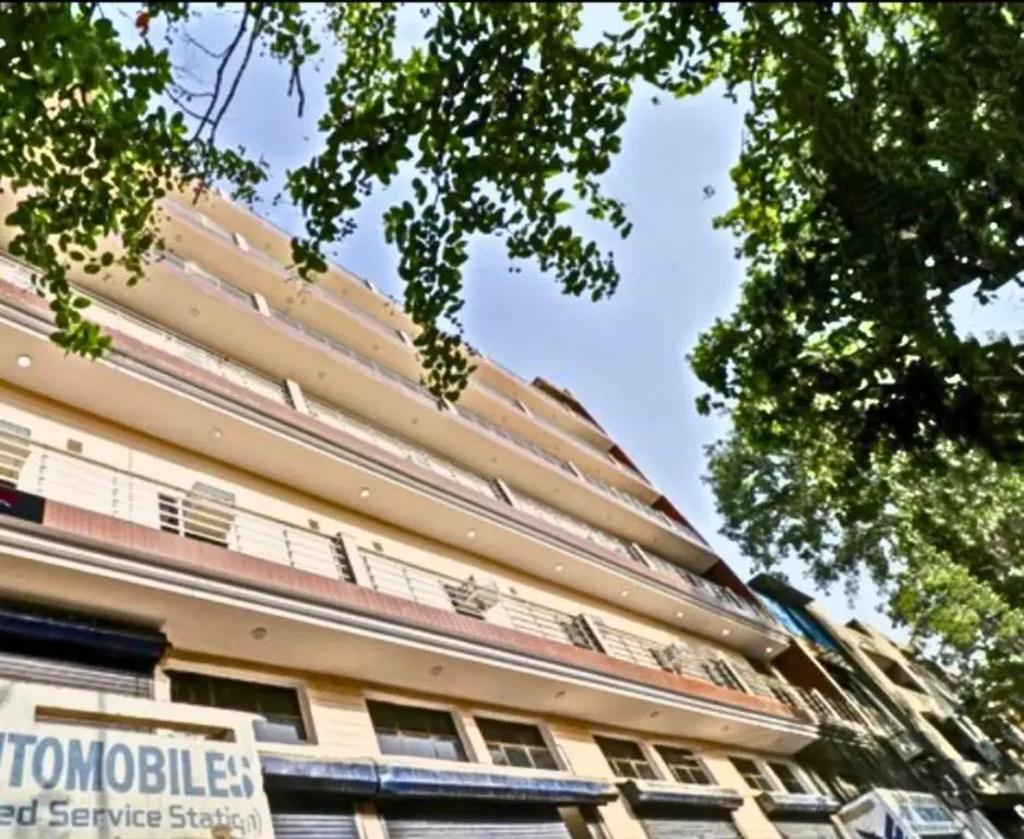 Qotel Hotel Peeragarhi — фото 1