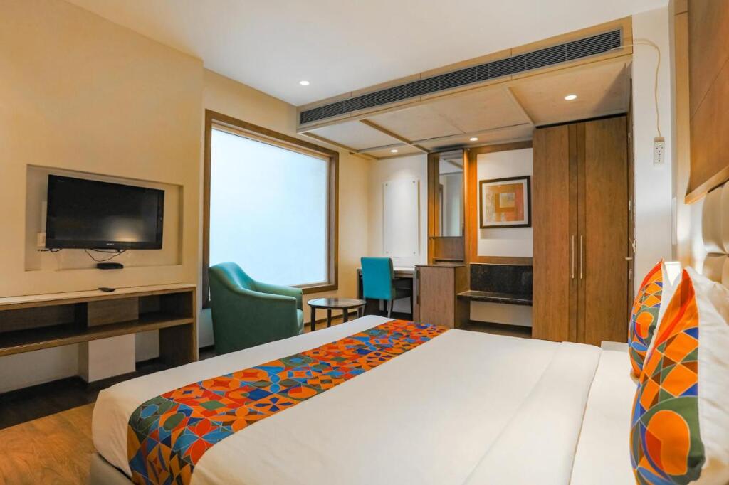 Нью-Дели: FabHotel F9 Chhatarpur