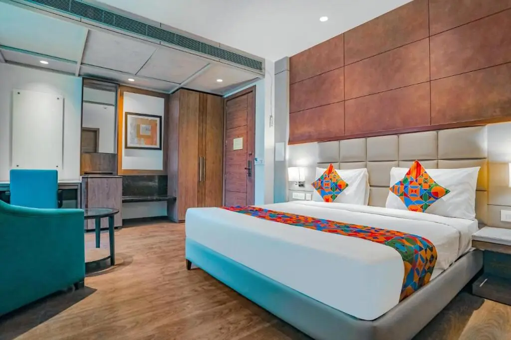 Нью-Дели: FabHotel F9 Chhatarpur
