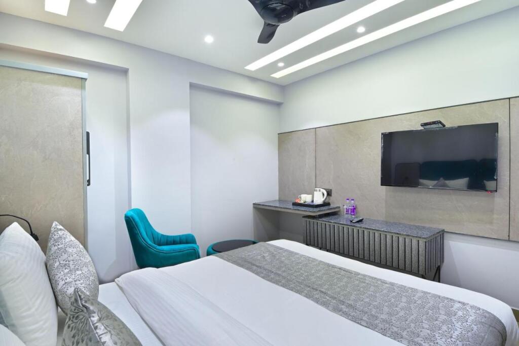 Нью-Дели: Hotel Uptown - By La Exito Hotels