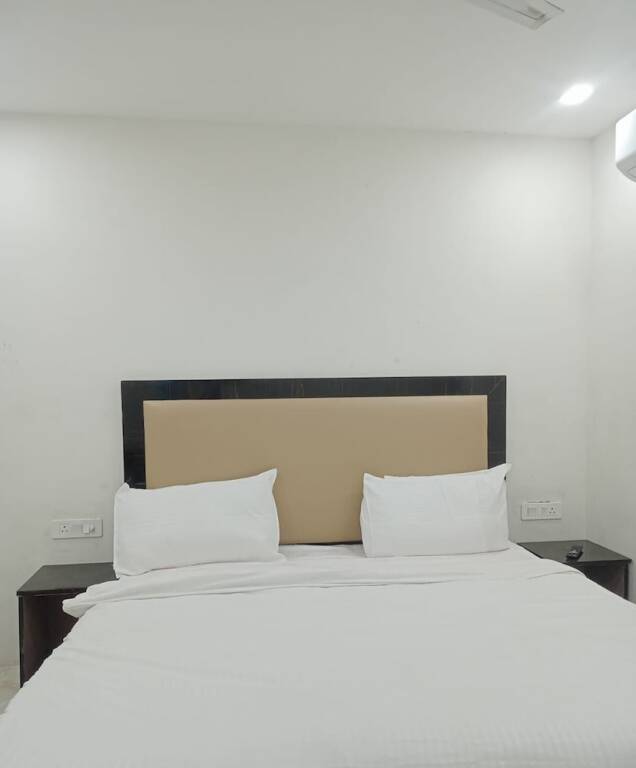 Нью-Дели: Hotel Rasso Inn Tuglakabad Extn.
