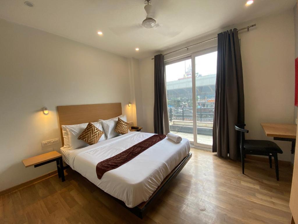 Нью-Дели: Hotel Bansidhar By F9 Hotels