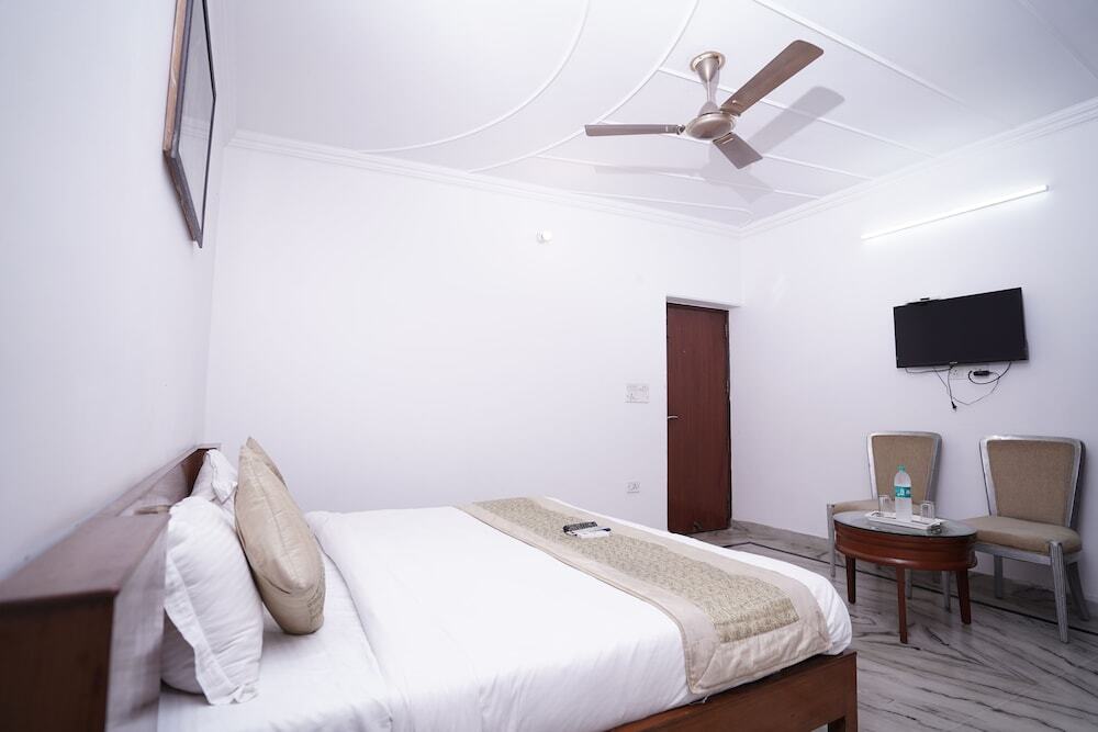 Нью-Дели: Hotel Lecston inn
