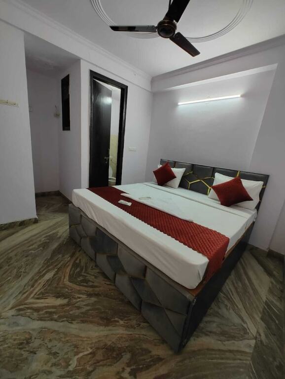 Нью-Дели: Hotel Diamond Residency