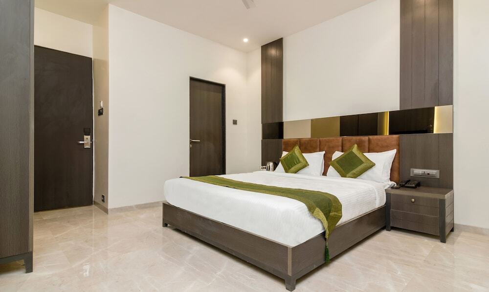 Мумбаи: Hotel Oyster Suite