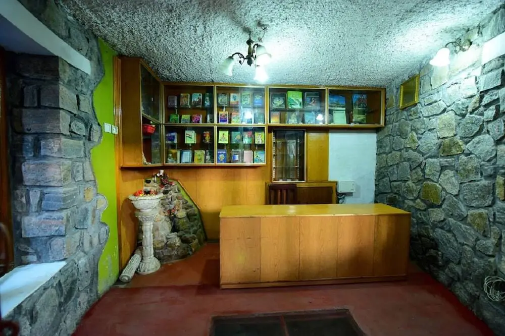 Ути: The Tiger Paw Resort