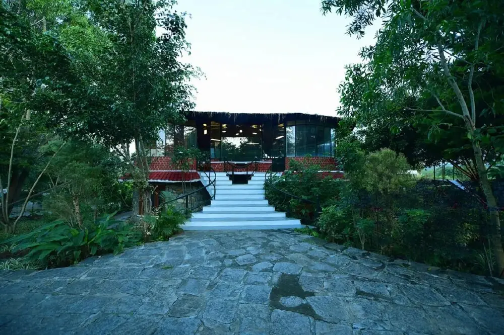 The Tiger Paw Resort — фото 1