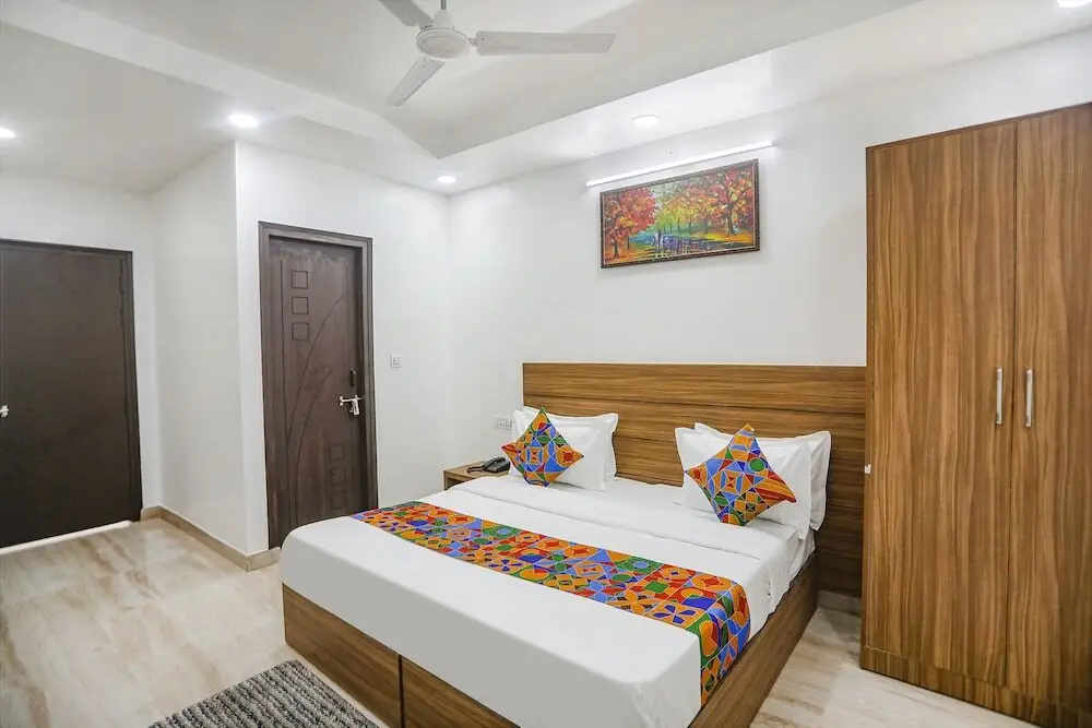 Нойда: Fabhotel Unique Stay