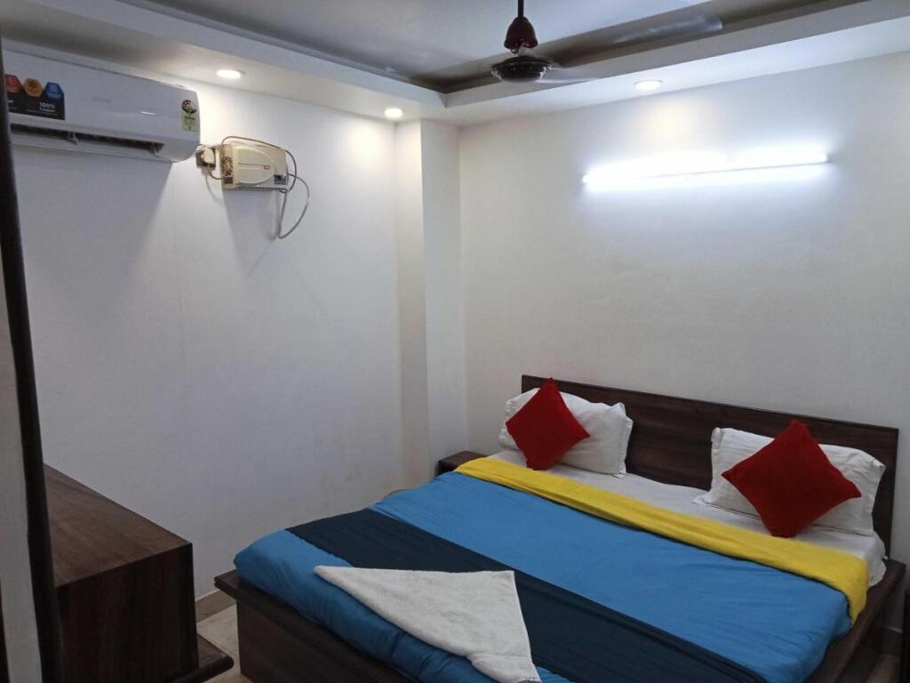 Нойда: Oyo 700954 Hotel Jp Residency