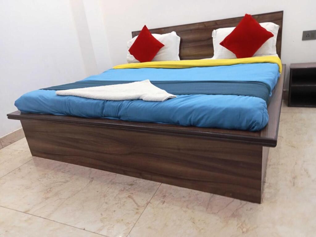 Нойда: Oyo 700954 Hotel Jp Residency