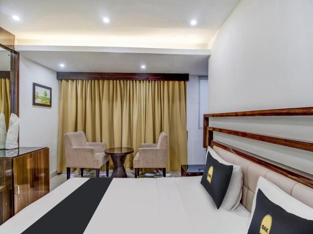 Калангут: Townhouse OAK Hotel Mannat Goa