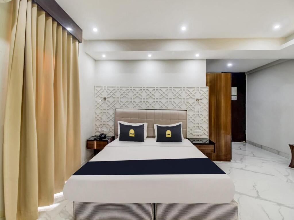 Калангут: Townhouse OAK Hotel Mannat Goa