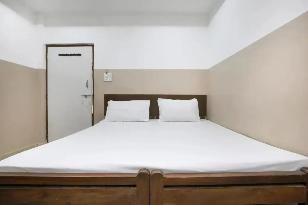 Арпора: Flagship 40159 Rud Guest House