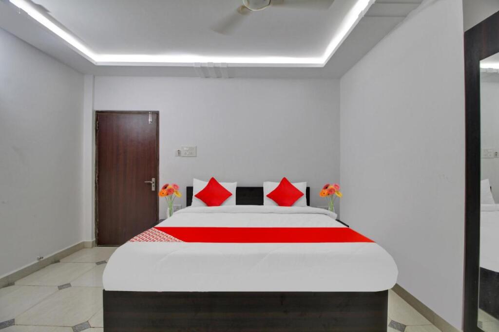 Верем: OYO Flagship 807964 Kavish Residency