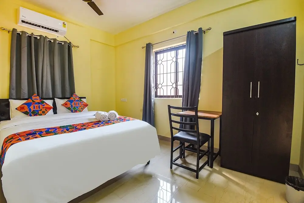 Калангут: FabExpress Symphony Homes, Calangute Beach