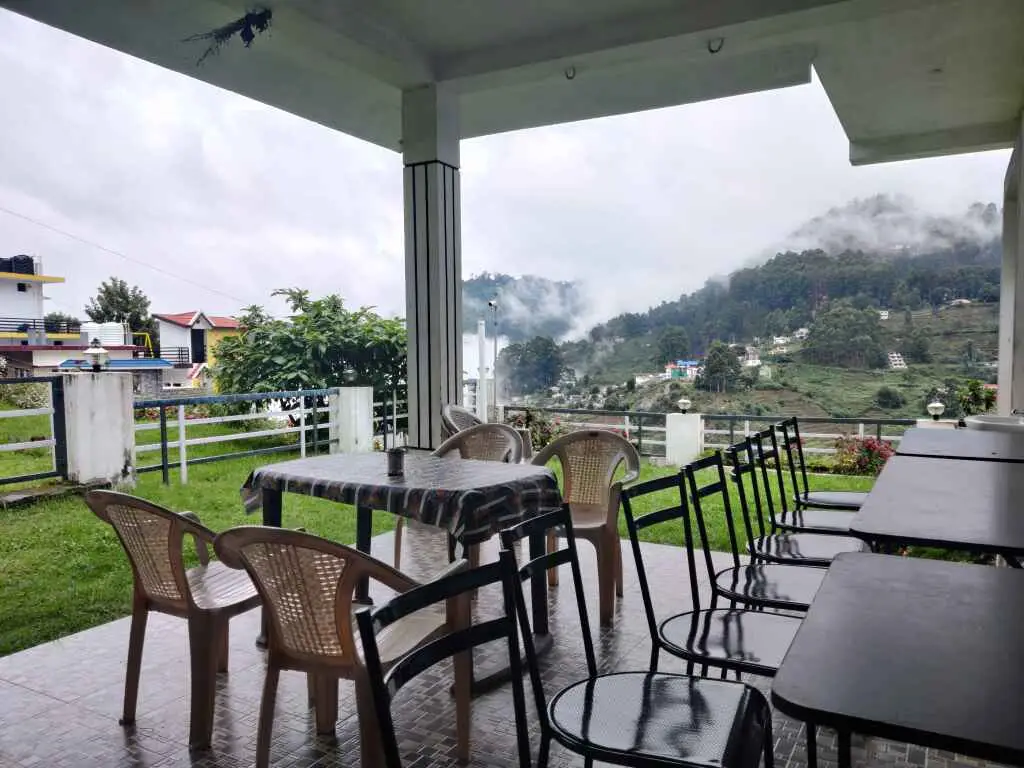 Палани: Guru Vela Homestay