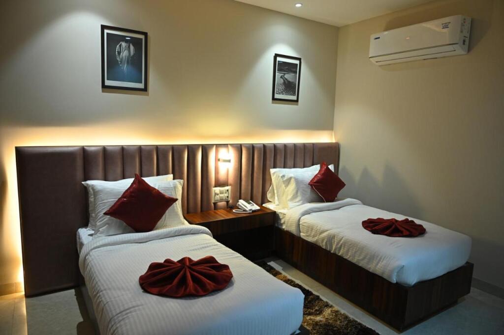 Панчкула: Hotel Lamp Inn