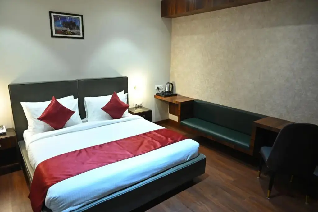 Панчкула: Hotel Lamp Inn