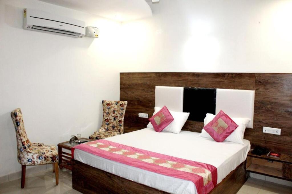 Панчкула: Hotel Royal Star 6