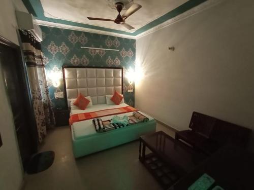 Патьяла: Hotel Jai Surya