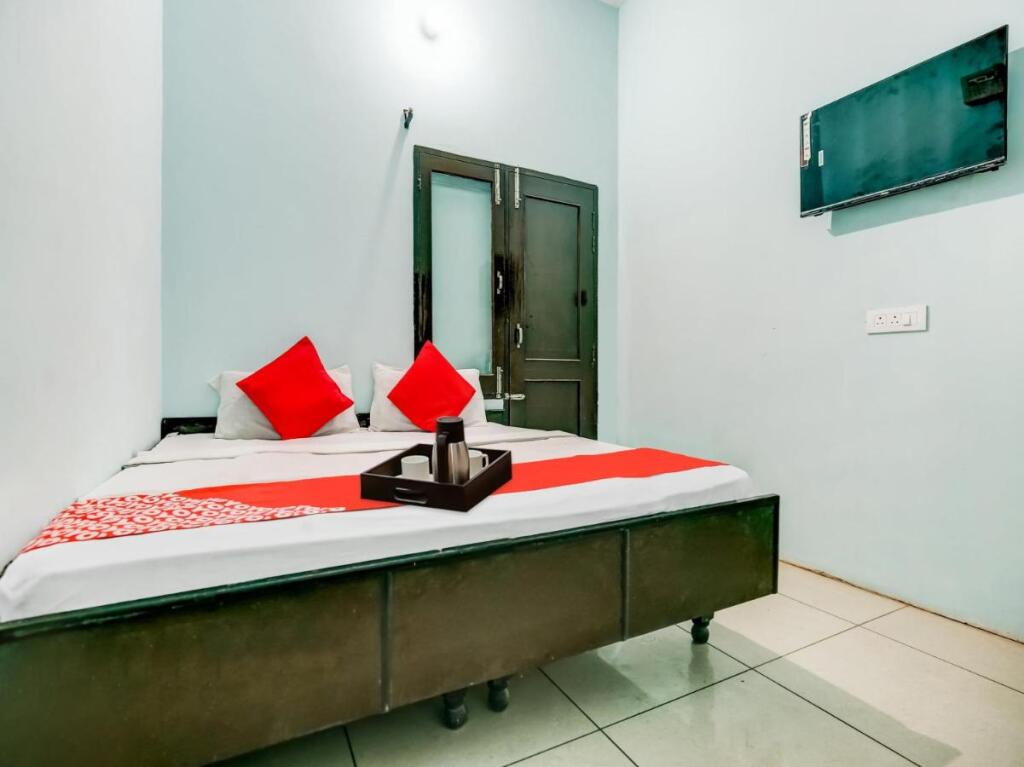 Патьяла: OYO Flagship 703865 Moonlight Guest House
