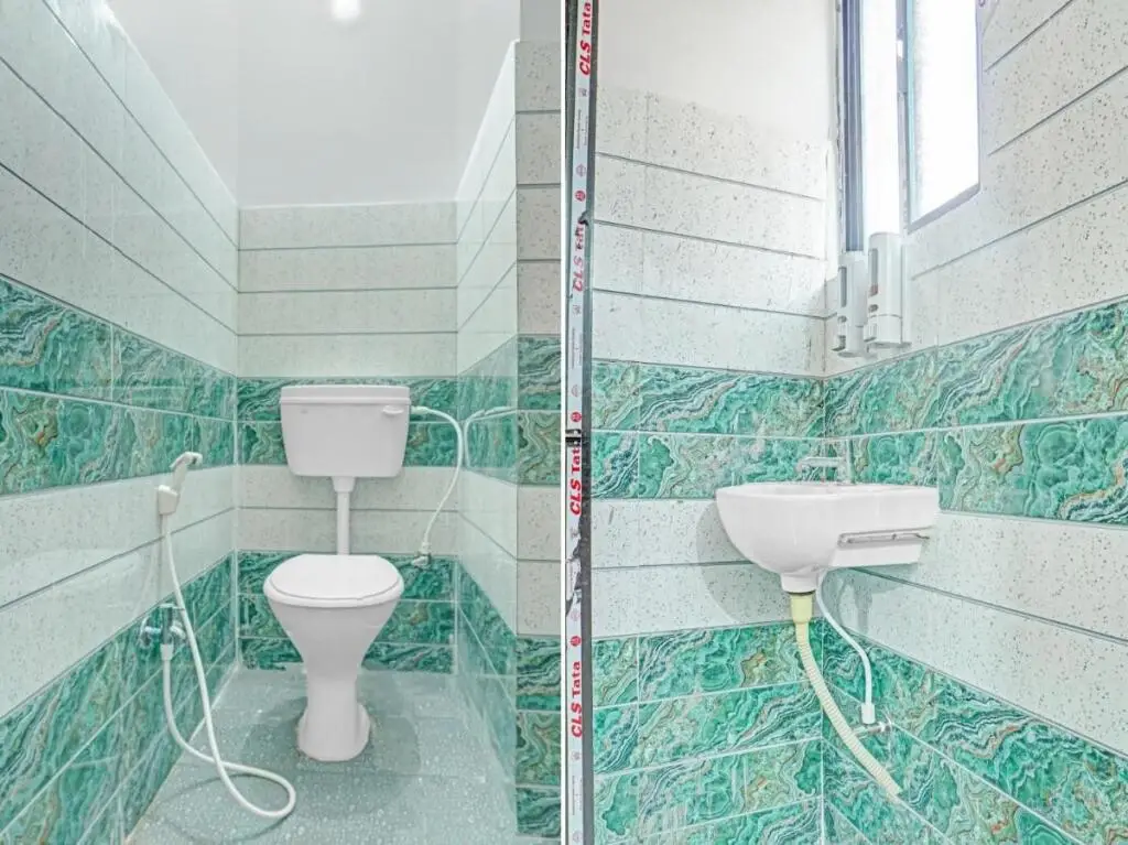 Патна: OYO 703347 Ab Hotel