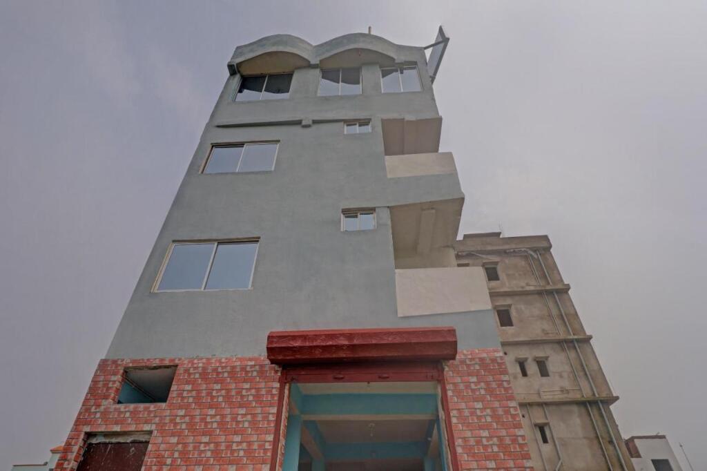 Патна: Spot On 76527 Desh Premi Guest House
