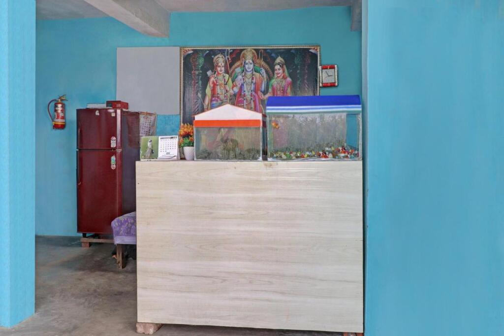 Патна: Spot On 76527 Desh Premi Guest House