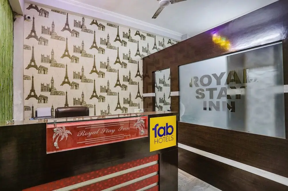 Fabhotel Royal Stay Inn — фото 1