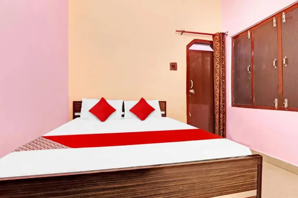 Прем-Нагар: OYO Flagship 805187 Hotel Vrv Homestay