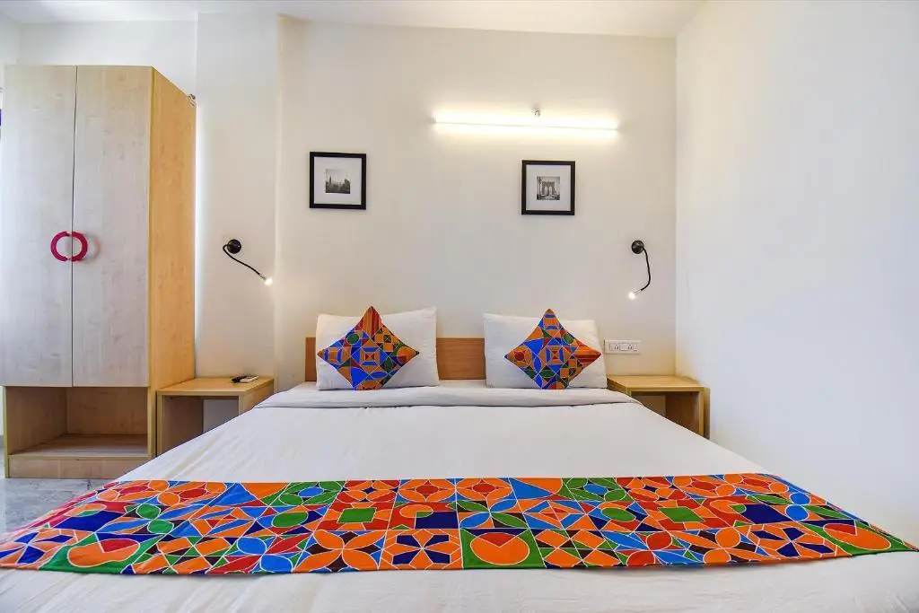 Пуна: FabHotel Shoreline Heritage