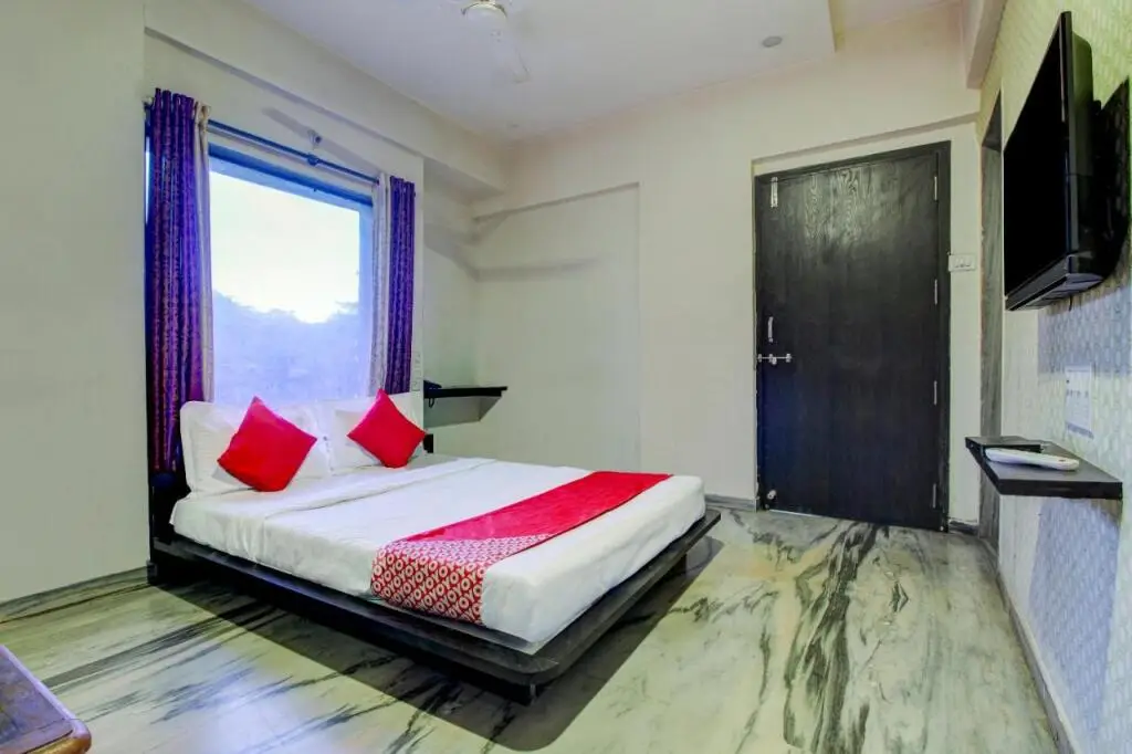 Пуна: OYO Flagship 805380 Gandharva Lodging
