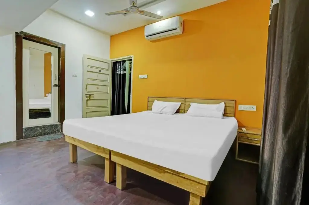 Райпур: OYO Flagship 805631 New Krishna Hotel & Restaurant