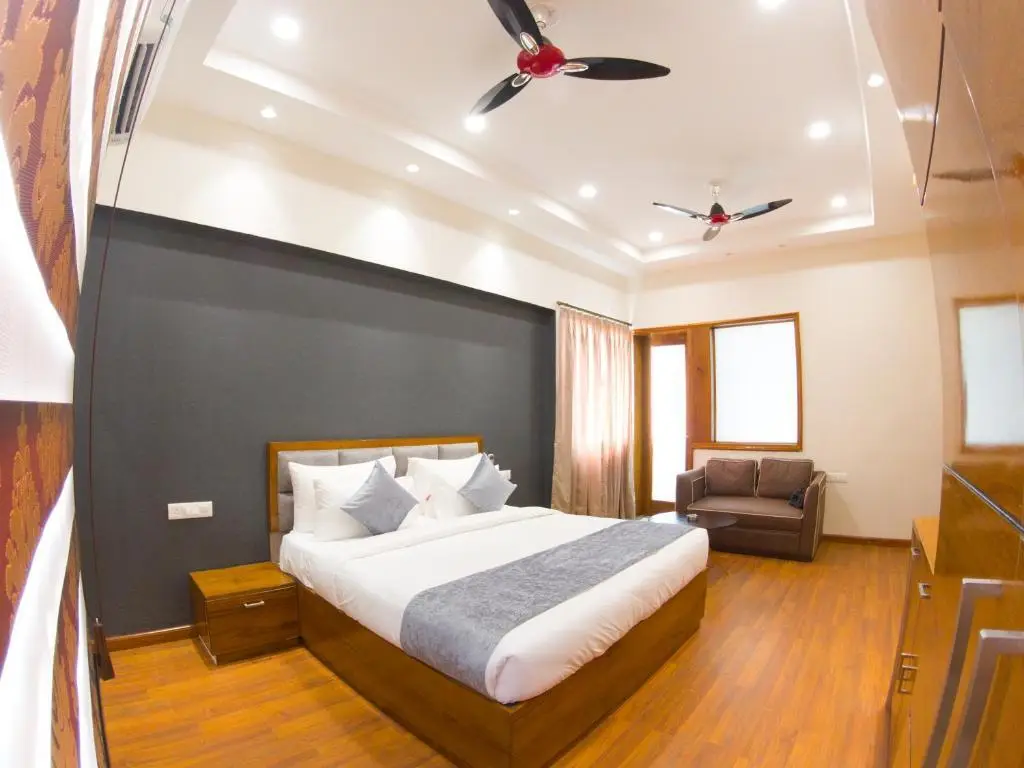 Rohtak: Hotel Vishal Imperial
