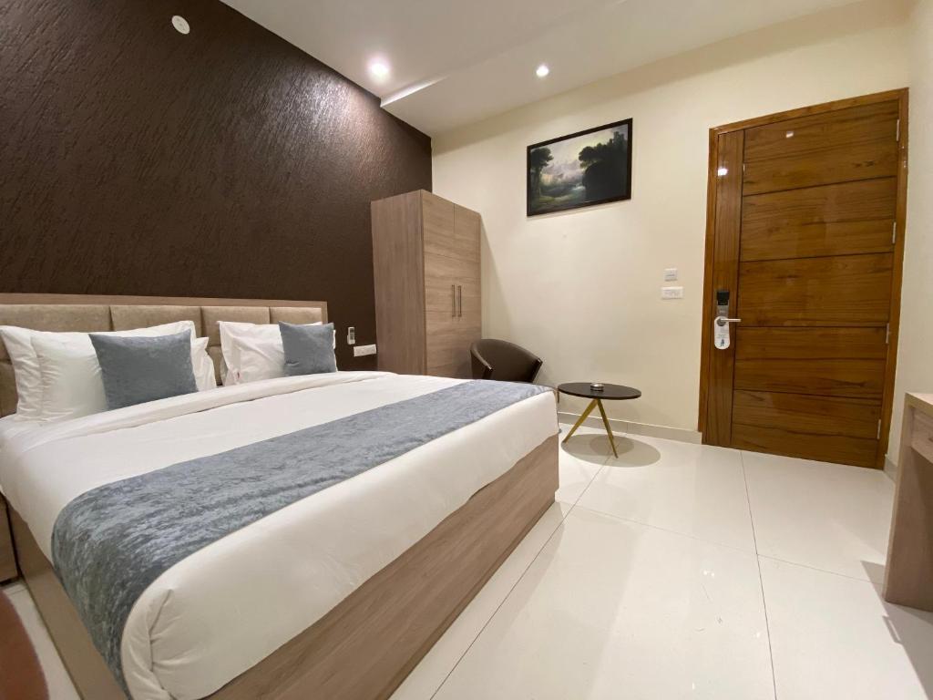 Rohtak: Hotel Vishal Imperial