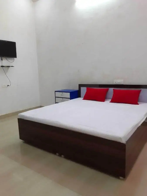 Сарнатх: OYO 80560E Archana Guest House