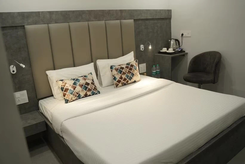 Сахаранпур: Hotel Grand Maurya