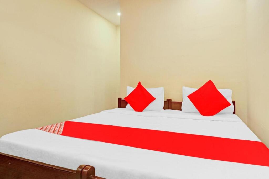 Хидерабад: OYO FLAGSHIP 807099 Hotel Sri Sai Dwaraka Residency