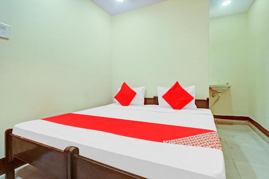 Хидерабад: OYO FLAGSHIP 807099 Hotel Sri Sai Dwaraka Residency