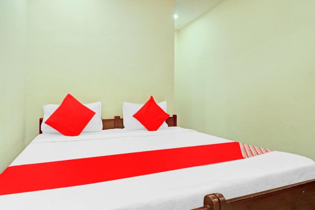 Хидерабад: OYO FLAGSHIP 807099 Hotel Sri Sai Dwaraka Residency