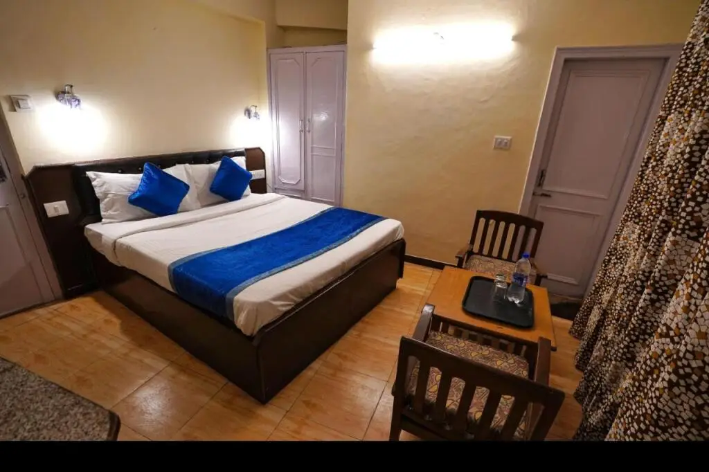 Шимла: Hotel Atithi Mall Road