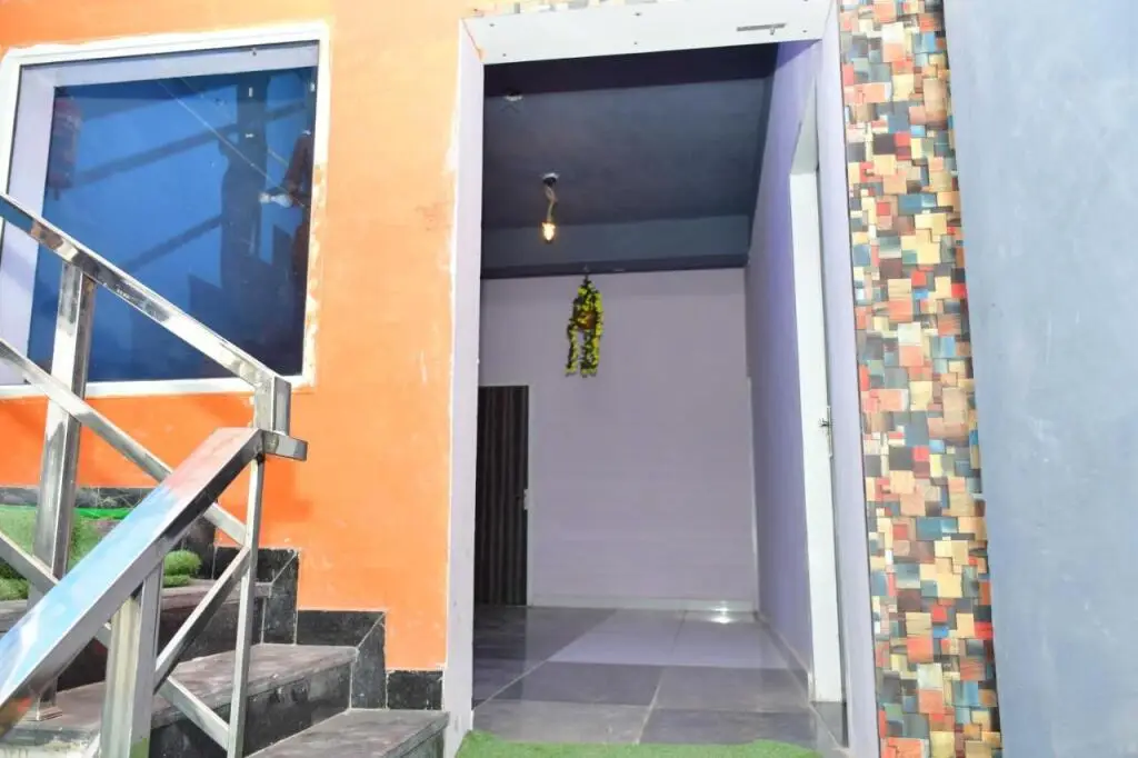 Oyo 80546B Blu Star Guest House — фото 1