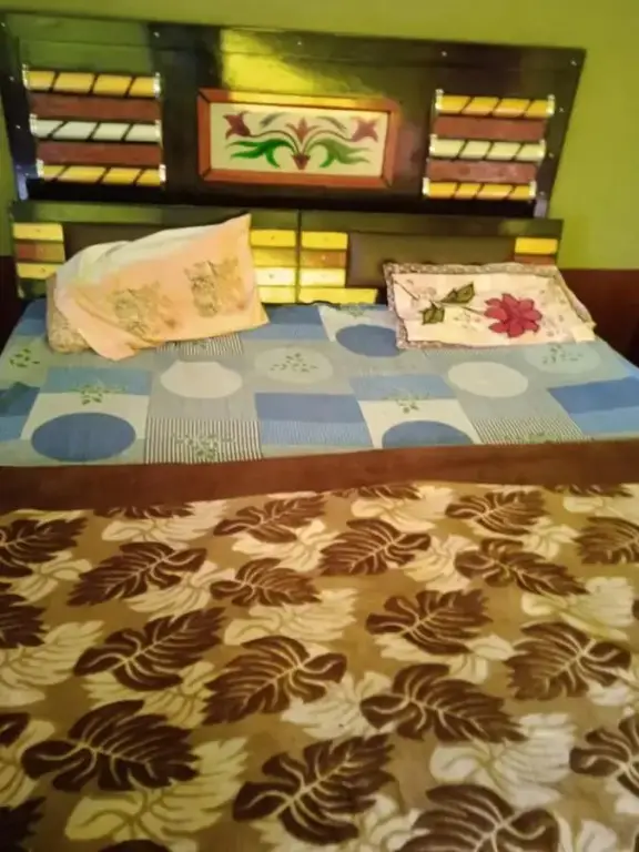 Шахджаханпур: OYO 86017 Rajasthan Hotel