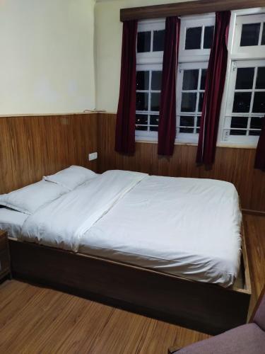 Шимла: Hotel Madhuban