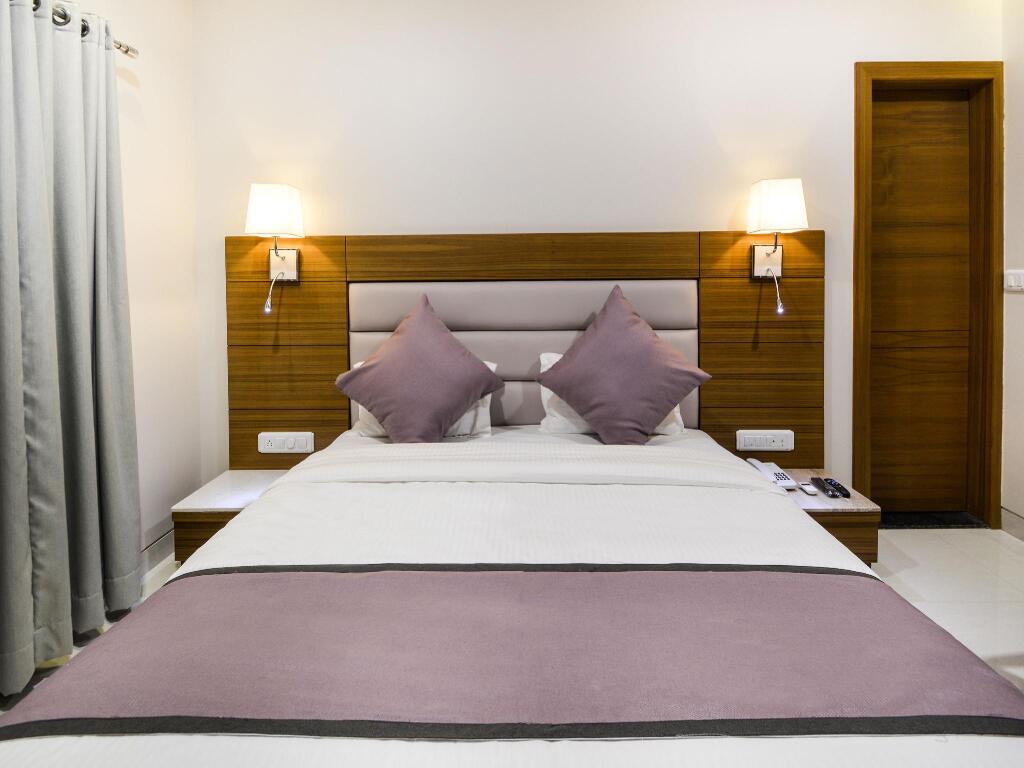 Удаипур: Collection O 16114 Hotel Blu Orchid