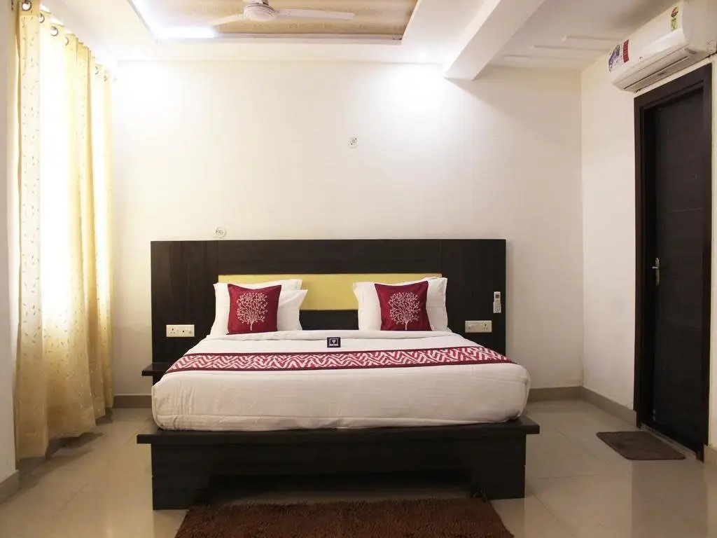Агра: Hotel The City Square & Suites