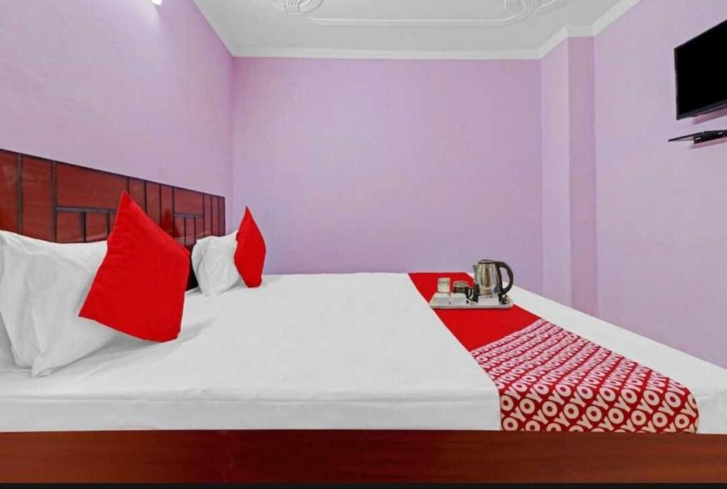 Нью-Дели: Oyo 703983 Sonu Palace