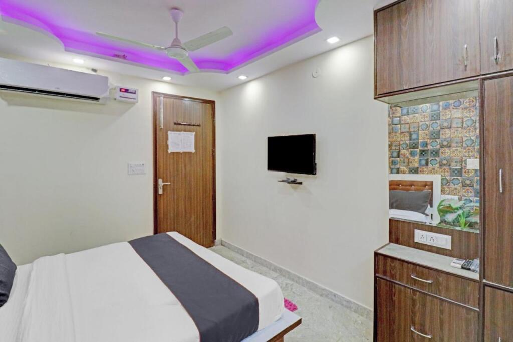 Нью-Дели: Collection O 81379 Hotel Green Plaza