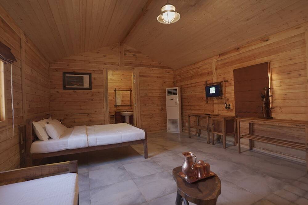 Амби Вэлли Сити: Vinnca Village At Rockhill Adventures & Resorts
