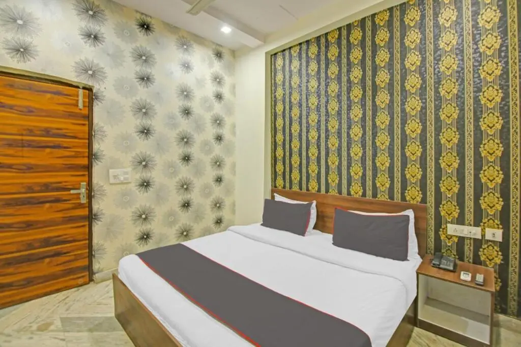 Нью-Дели: OYO Flagship 85224 Royal Paradise